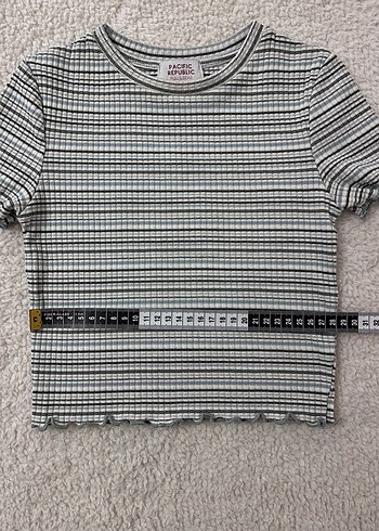 Pull&Bear Çizgili Crop - Görsel 5