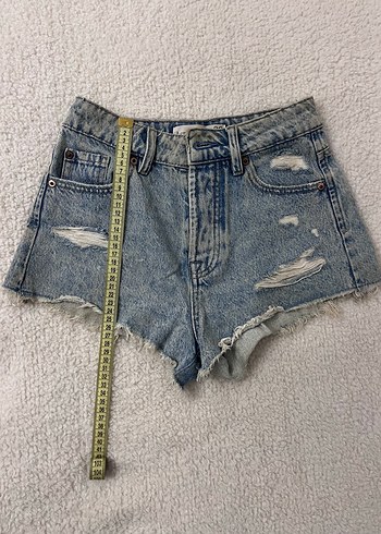 Stradivarius Kadın Mini Şort - Görsel 5