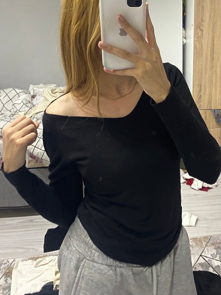 Siyah bluz - Görsel 2