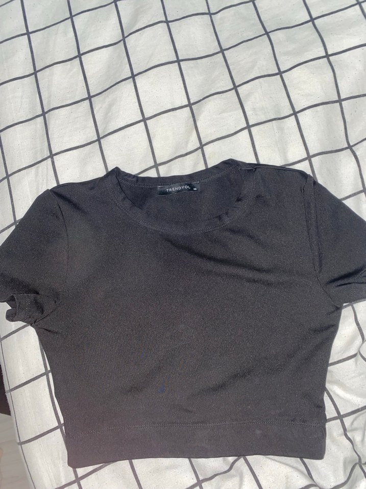 Siyah Kadın Crop Top, Kısa Kollu, Yüksek Yaka - Görsel 2