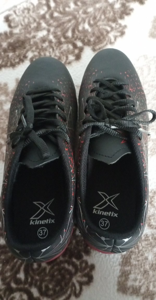 Kırmızı Desenli Erkek Futbol Ayakkabısı krampon - Görsel 4