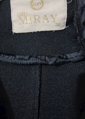 Düğmeli Siyah Uzun Kaban - Görsel 3