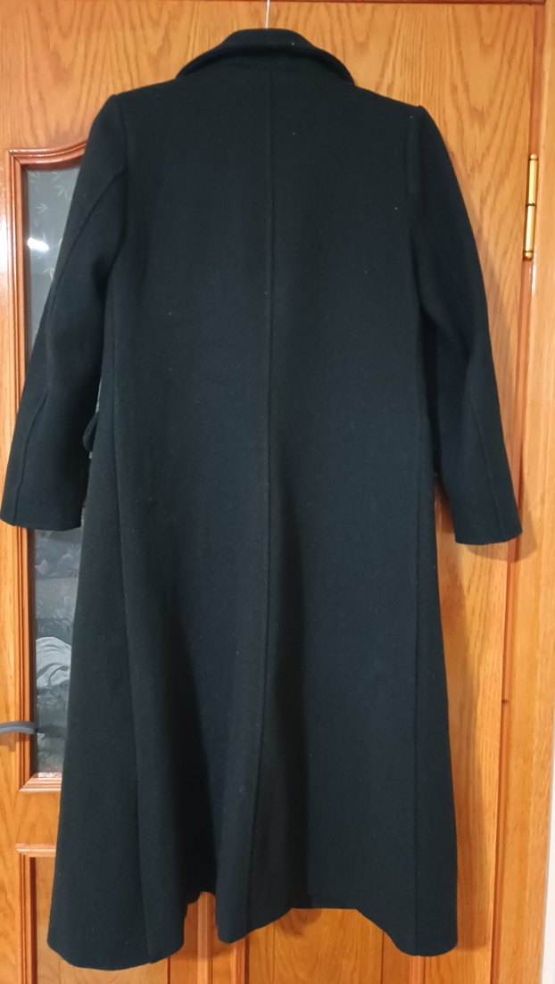 Düğmeli Siyah Uzun Kaban - Görsel 2