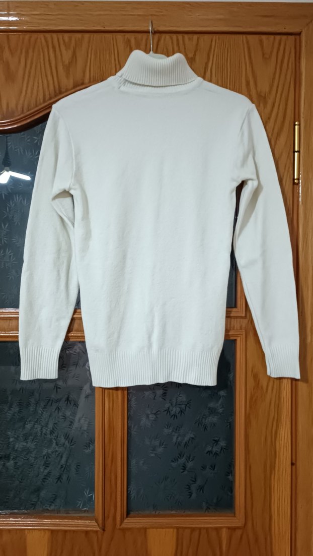 Beyaz Kadın Boğazlı Triko Kazak - Görsel 2