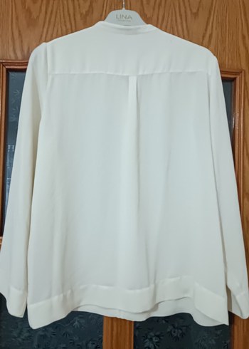 Beyaz Kadın Gömlek ADET FİYATI 200 TLDİR 3 LÜ ALIMDA 500 TLDİR - Görsel 6