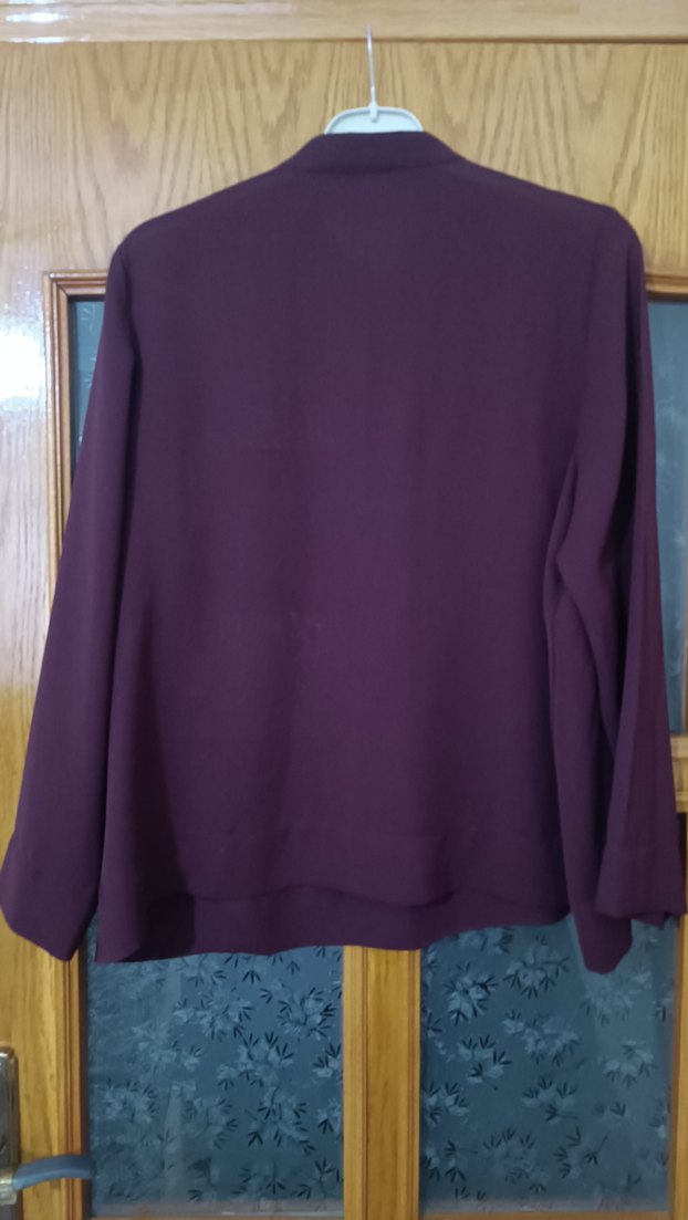 Beyaz Kadın Gömlek ADET FİYATI 200 TLDİR 3 LÜ ALIMDA 500 TLDİR - Görsel 3