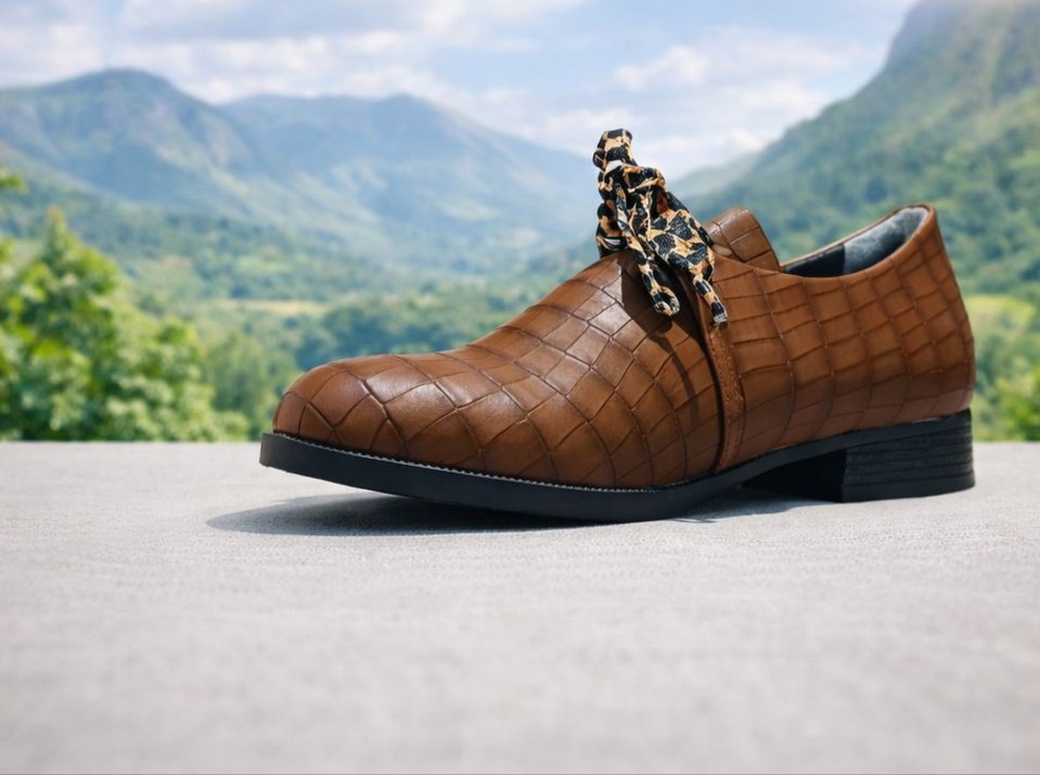 Deri Tırtıklı Topuklu Klasik Kadın Ayakkabısı ortopedik - Görsel 2