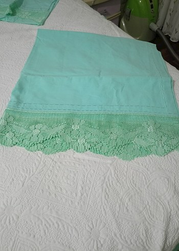 Nakışlı Beyaz ve Pastel Renkli Yatak Örtüsü - Görsel 5