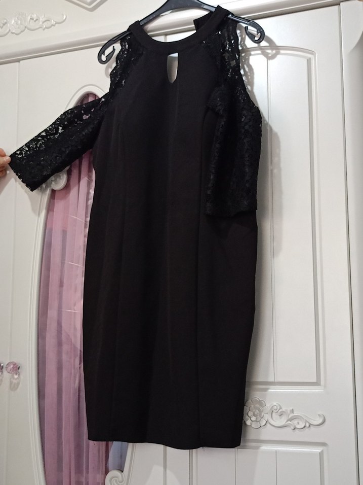 Siyah Uzun Omuz Detaylı Abiye Elbise - Görsel 4