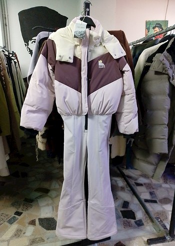 Kız Bebek Kürklü Bej Kayak Tulumu - Görsel 2