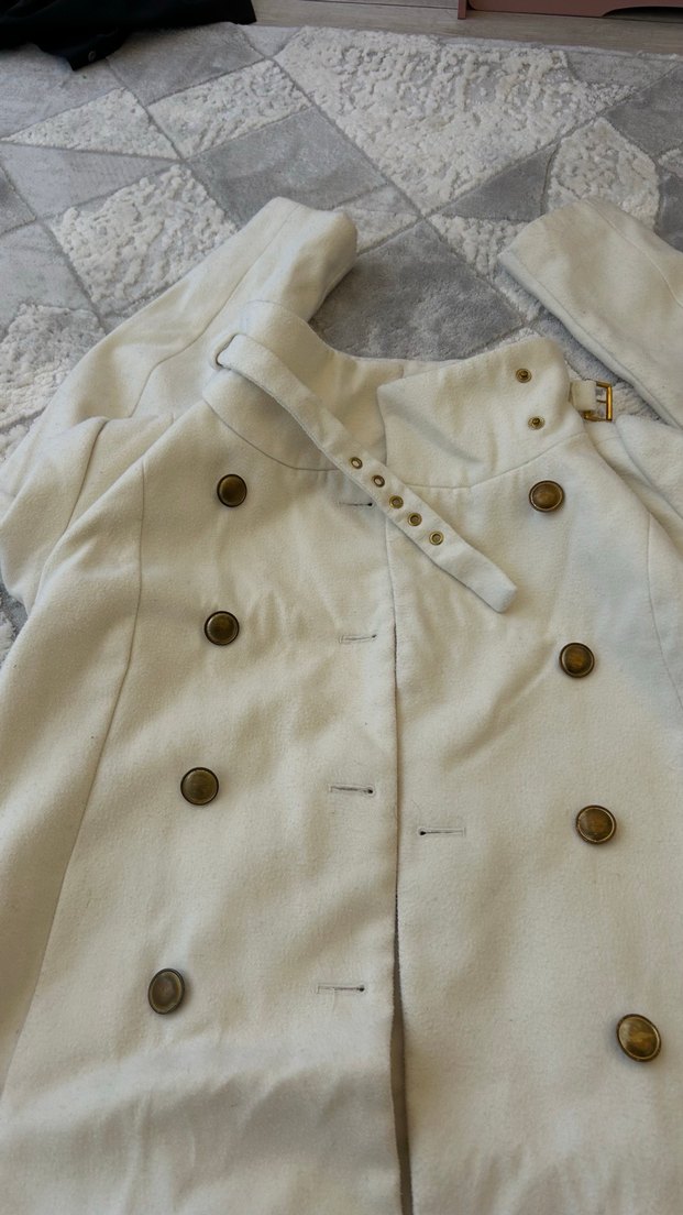 Mango Düğmeli Beyaz Midi Trençkot - Görsel 4