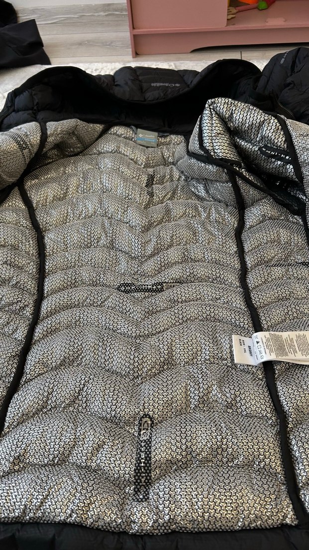 Columbia titanium omni  heat 3d başlıklı mont - Görsel 3