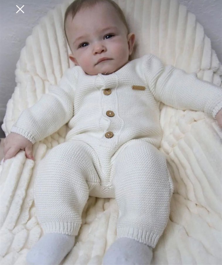 Düğmeli Beyaz Bebek Triko Tulumu - Görsel 3