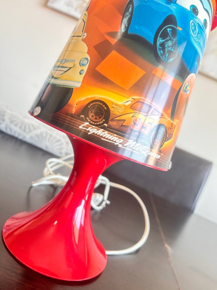 Renkli Kırmızı Oyuncak Araba Lambası - Görsel 4