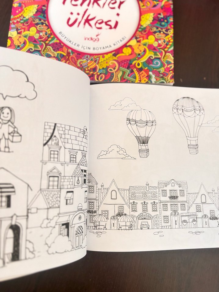 Renkler Ülkesi ve Şehri - Büyükler İçin Boyama Kitabı - Görsel 3