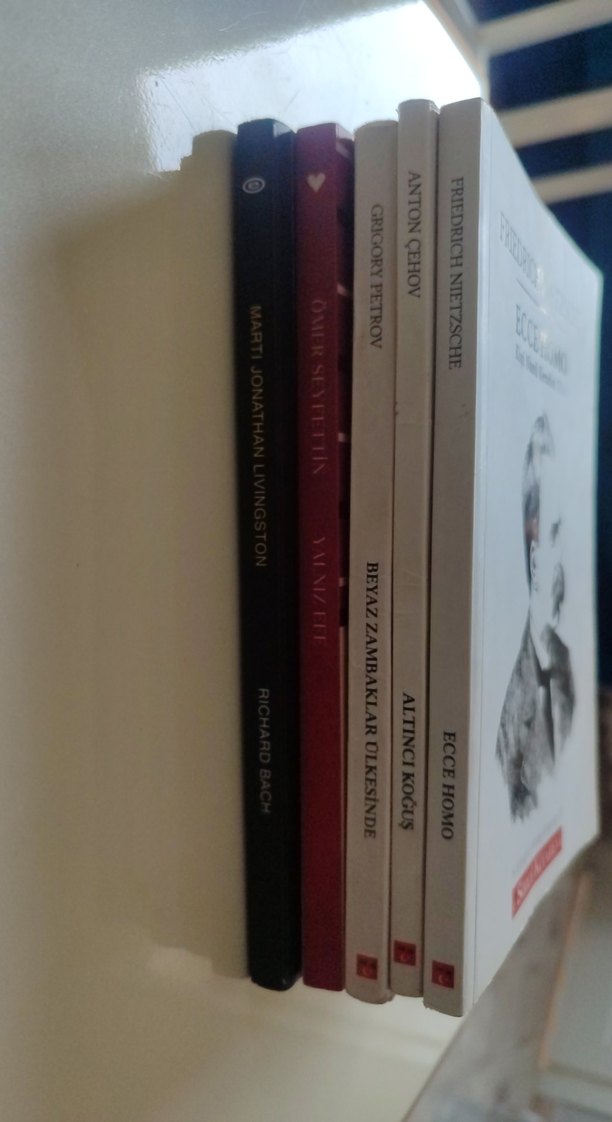 Çeşitli Yazarların Roman Koleksiyonu - Görsel 3