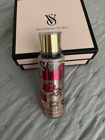 Victoria?s secret vücut spreyi