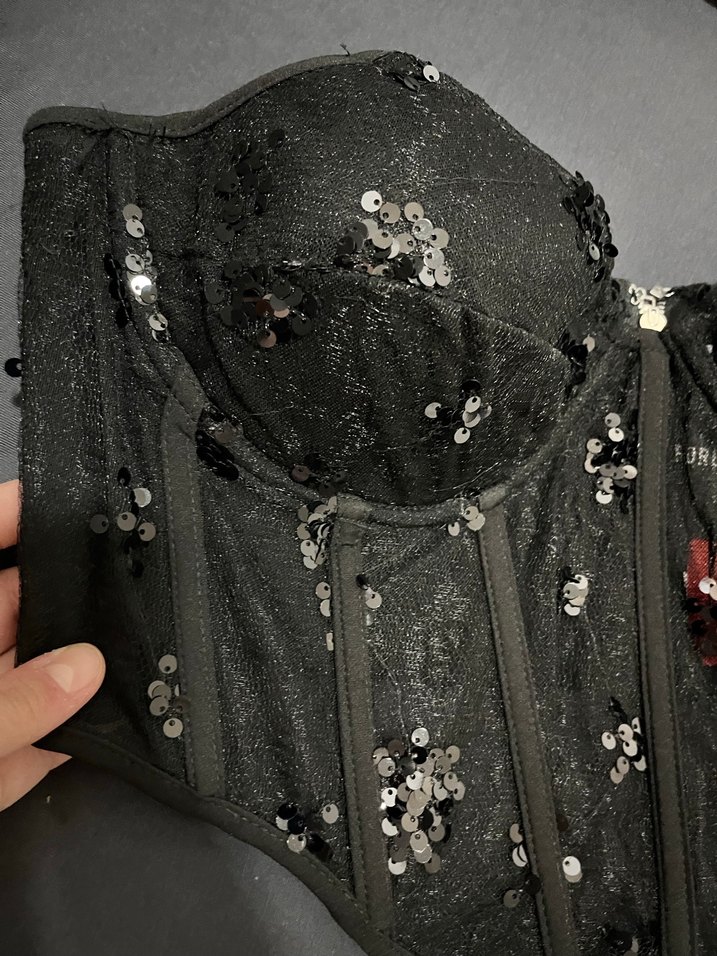 Forever21  Nakışlı Siyah Gotik Straplez Büstiyer - Görsel 2