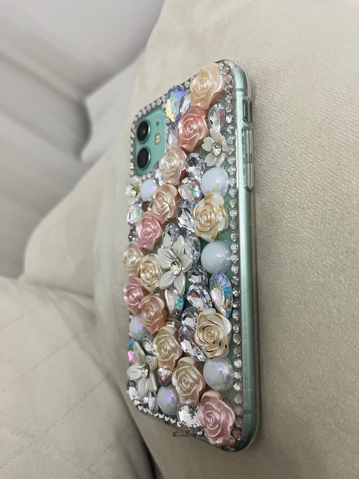 11 kılıf Çiçekli ve Payetli Çok Renkli Telefon Kılıfı - Görsel 4