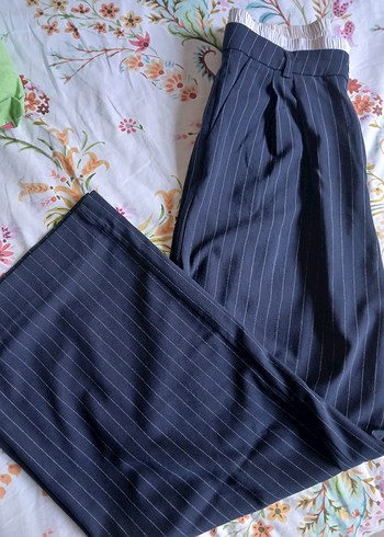 Lacivert Çizgili Keten Pilili Pantolon - Görsel 5