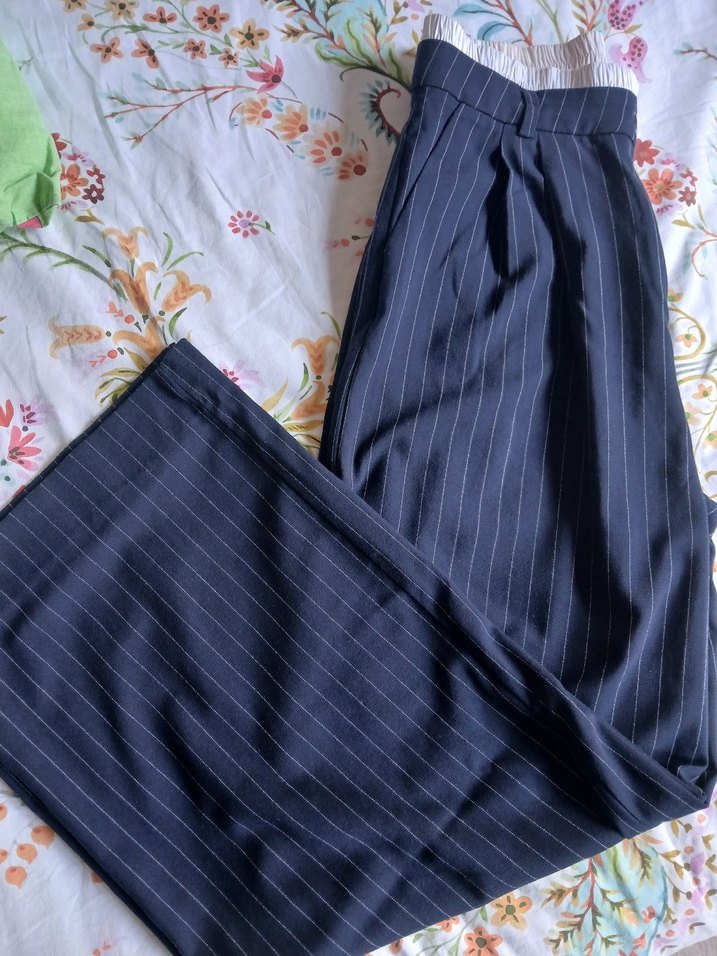 Lacivert Çizgili Keten Pilili Pantolon - Görsel 5