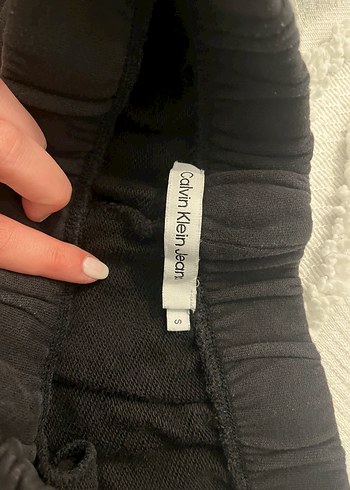 s Beden calvin klein eşofman