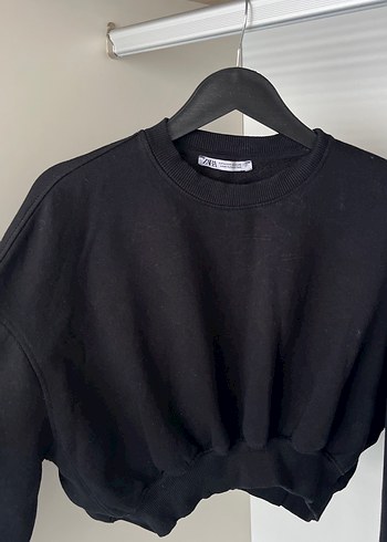 m Beden Zara Siyah Crop Sweatshirt