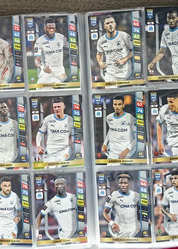  Beden Tamamlanmış FIFA 365 Adrenalyn XL 2025 Albümü