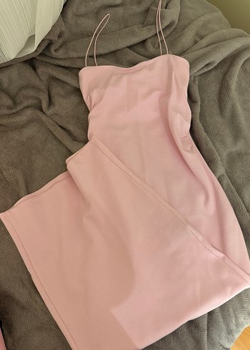 Pembe Uzun Askılı Elbise