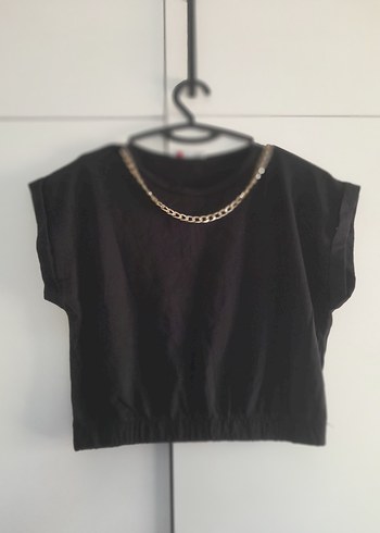 m Beden Zincir Detaylı Siyah Crop Top