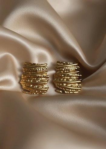 Altın Renkli Pilili Midi Küpe - Görsel 2