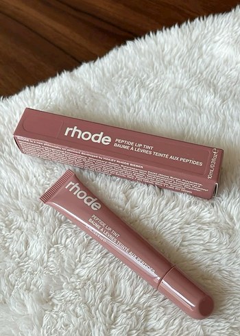 Rhode Koyu Bej Dudak Bakım Seti - Görsel 6