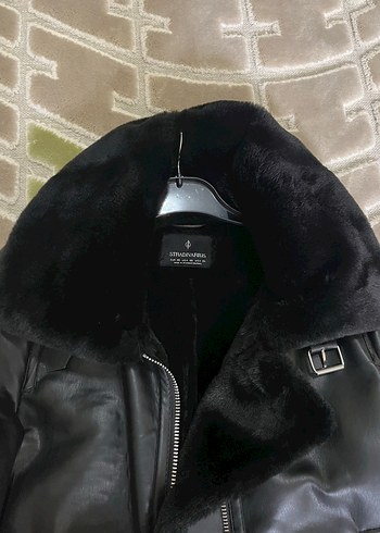Stradivarius Kürklü Siyah Deri Kadın Ceket