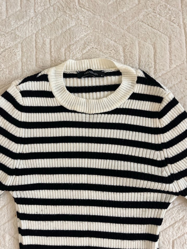 Çizgili, Uzun Kollu, İnce Kesim Kadın Triko - Görsel 2