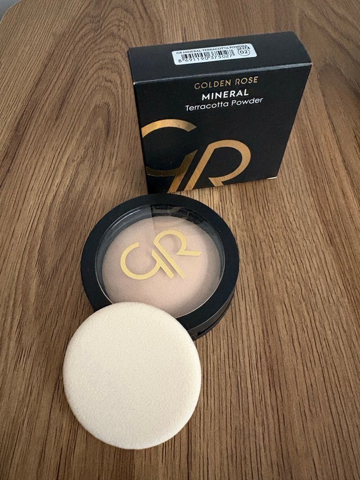 Golden Rose Mineral Terracotta Pudra 02 - Görsel 3