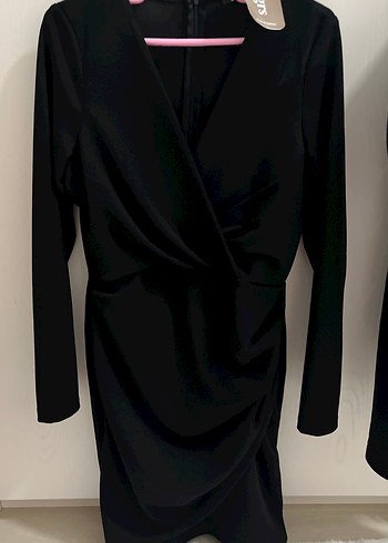 Siyah V Yaka Drapeli Midi Elbise - Görsel 2