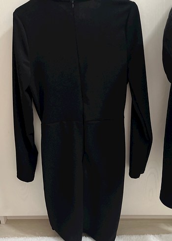 Siyah V Yaka Drapeli Midi Elbise - Görsel 3