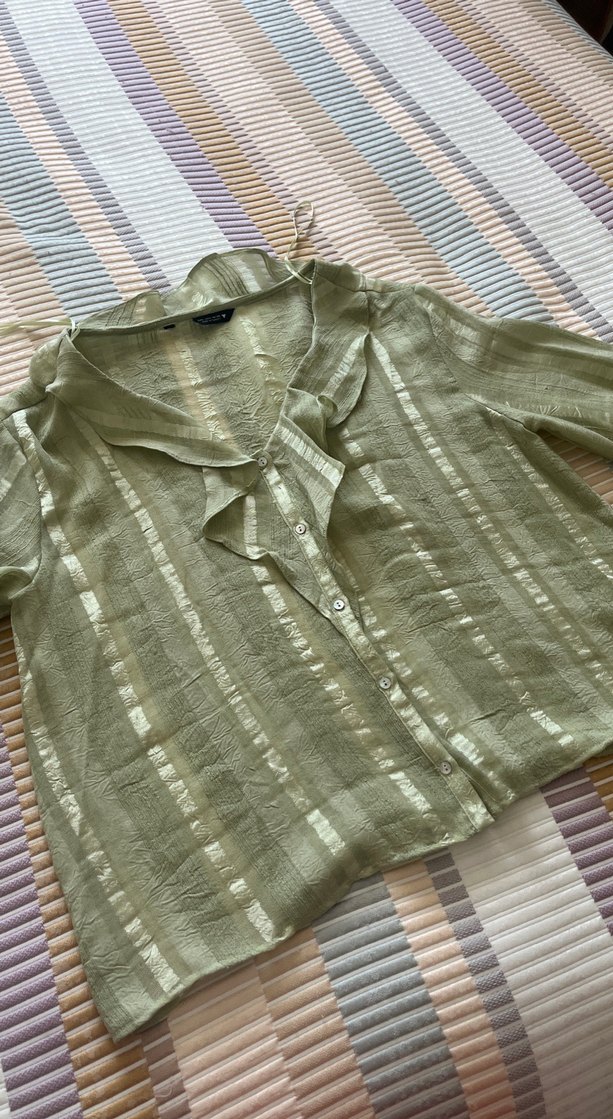 Kadın Keten Haki Düğmeli Bluz - Görsel 2