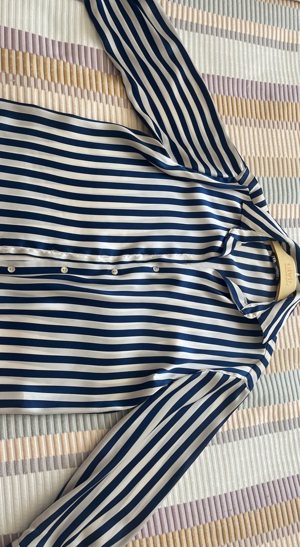 Mavi Çizgili Uzun Kollu Kadın Gömlek - Görsel 2