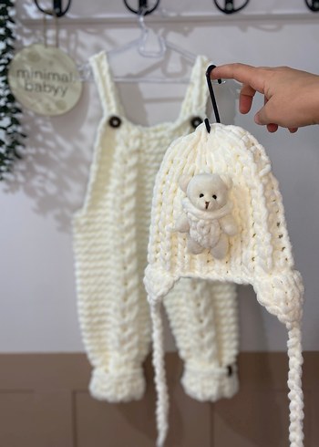 Beyaz Örgü Erkek Bebek Salopet - Görsel 2