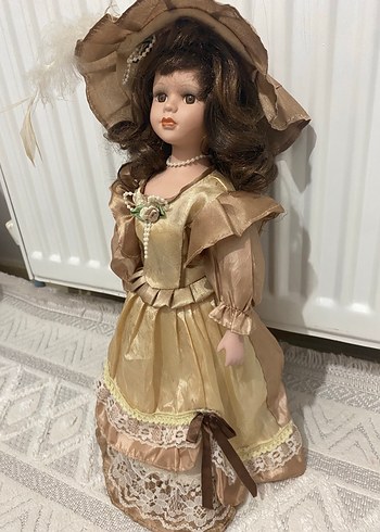 Diğer 24 yıllık Bej Renkli Vintage Bebek