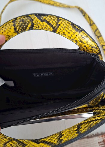 Beden sarı Renk Primark Yılan Derisi Desenli Kemerli Kadın Çanta