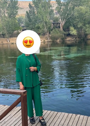 2K Düğmeli Yeşil Tulum, Uzun Kollu, Boğazlı