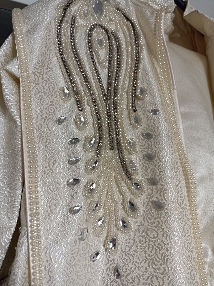 Beyaz İşlemeli Kısa Kollu Çocuk Takımı - Görsel 2