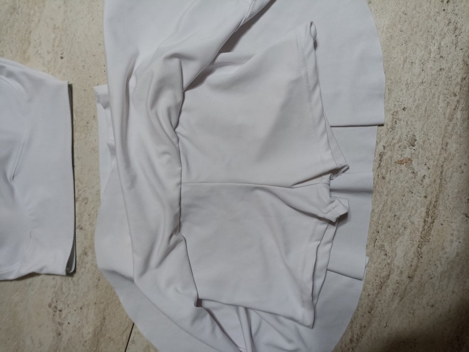 Beyaz Mini Spor Etek - Rahat Kesim - Görsel 3