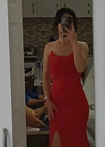 34 Beden İnce Askılı Kırmızı Midi Elbise