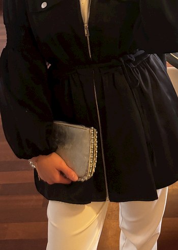 Siyah saten mevsimlik ceket - Görsel 2