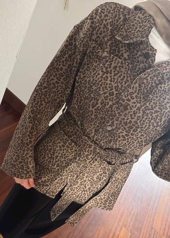 Kahverengi Leopar Desenli Kadın Ceket - Görsel 3