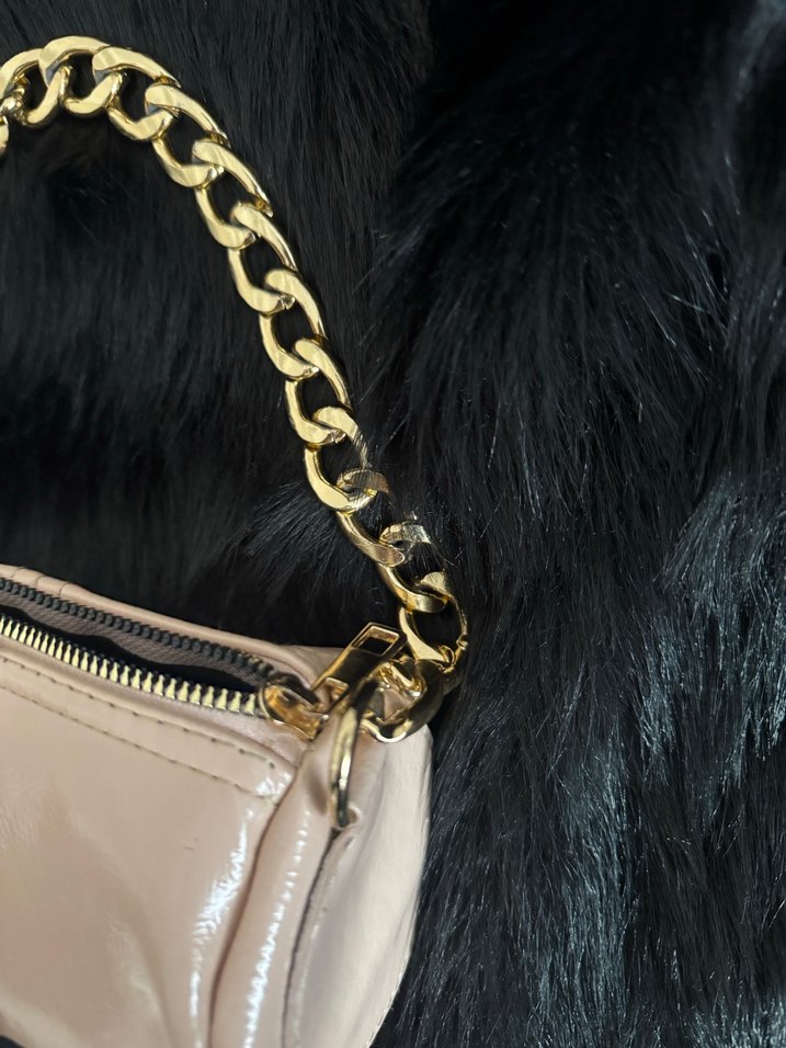 Pudra Pembe Zincir Detaylı Deri Kadın Çanta - Görsel 3