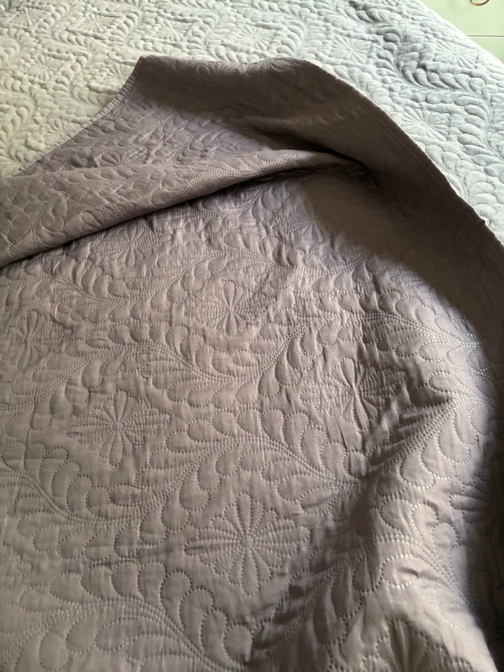 Mor Kapitone Yatak Örtüsü - Görsel 4